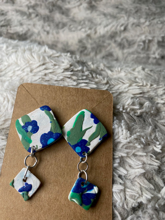 Blue Forget Me Not Flowers Dangling Earrings